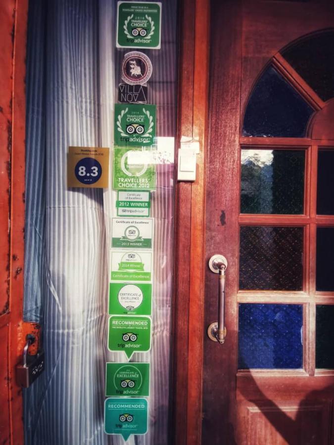 Treehouse Hostel 古晋 外观 照片