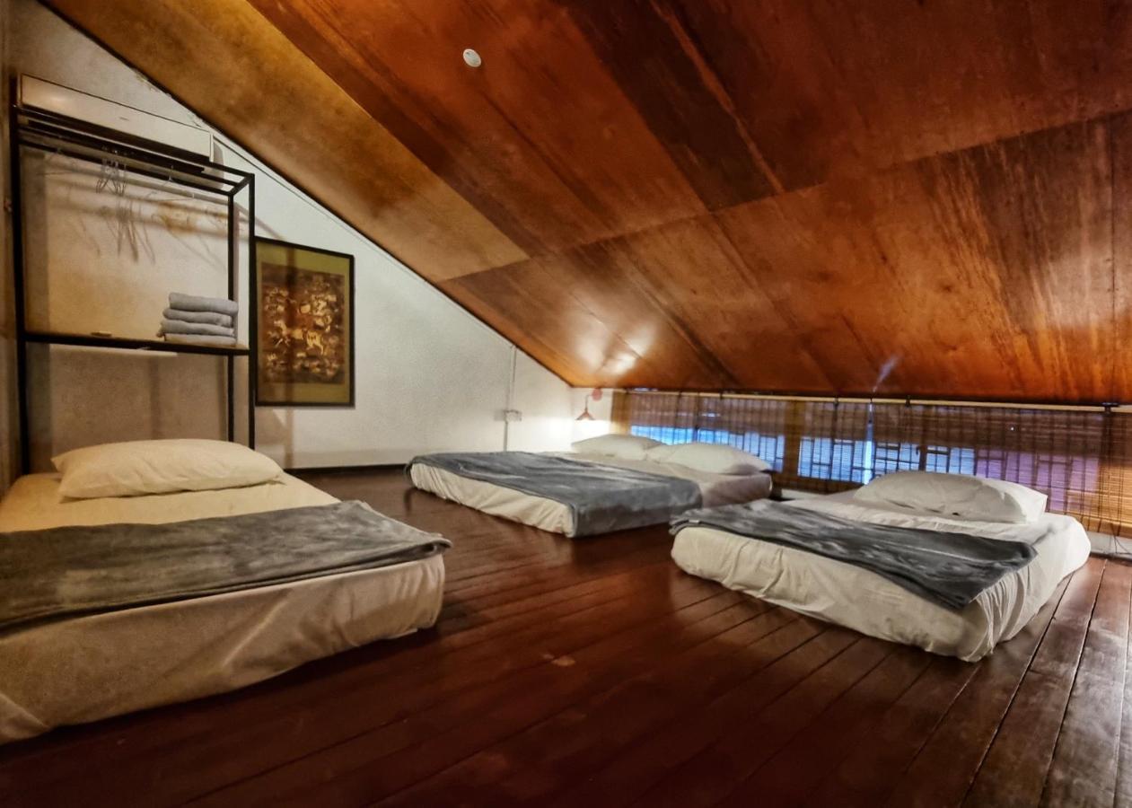Treehouse Hostel 古晋 外观 照片