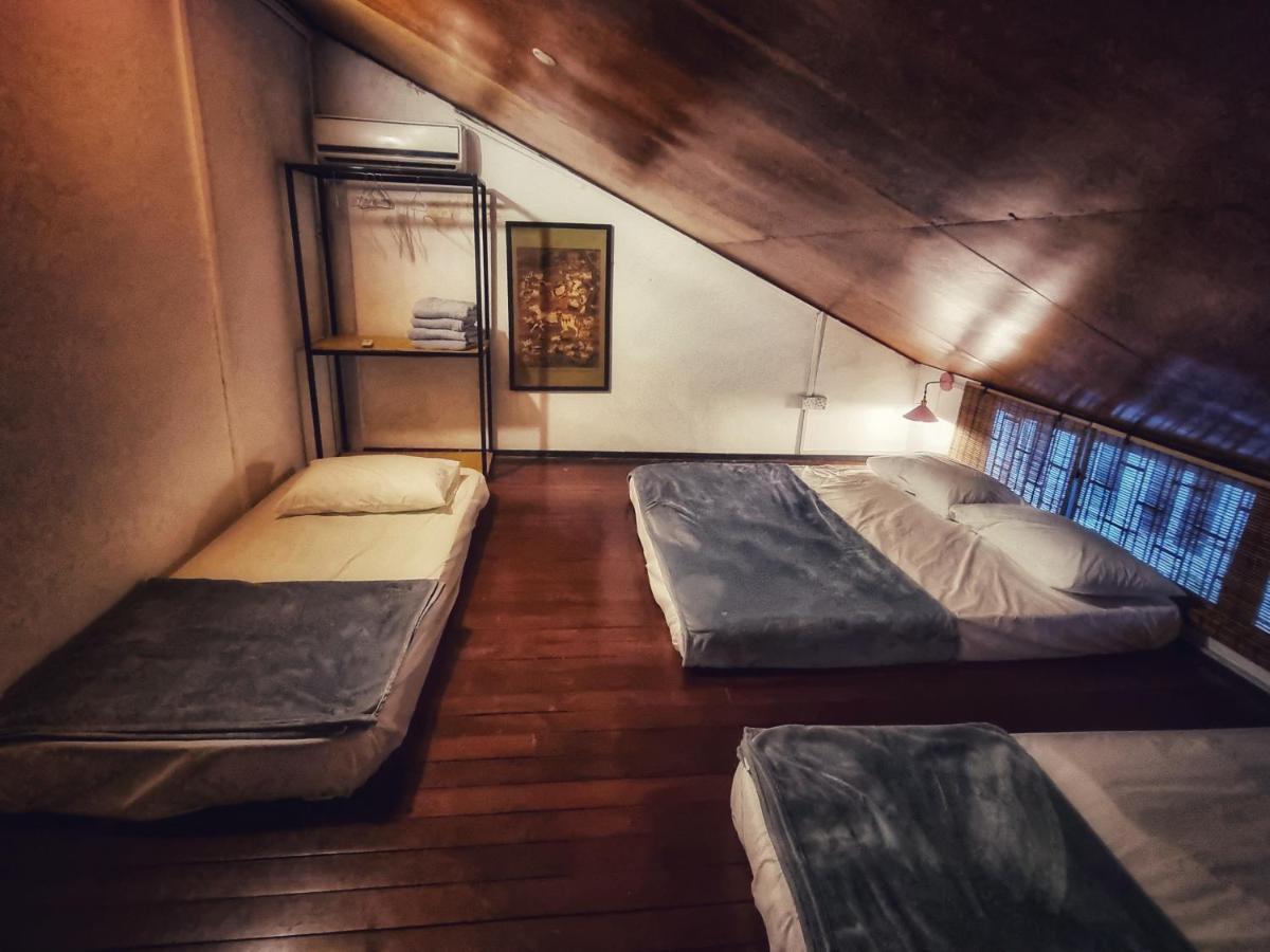 Treehouse Hostel 古晋 外观 照片